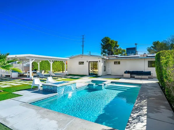 1809 Marguerite St, Palm Springs, CA 92264