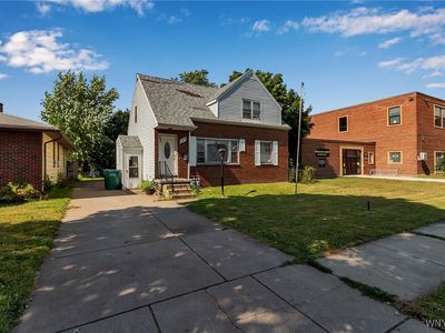 240 Okell St, Buffalo, NY, 14220