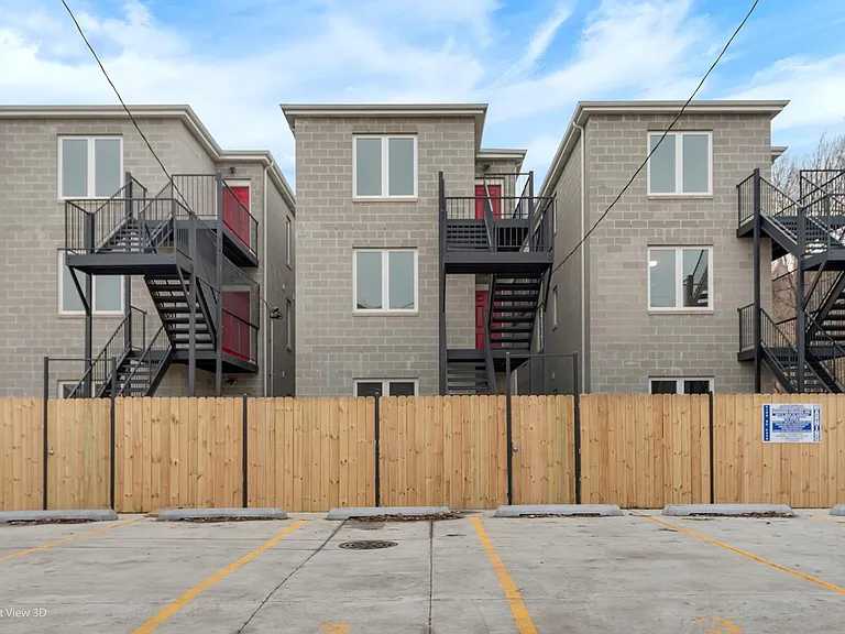 1239 S Fairfield Ave #2 — Photo 24