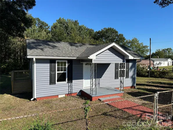 715 N Central Ave, Landis, NC 28088