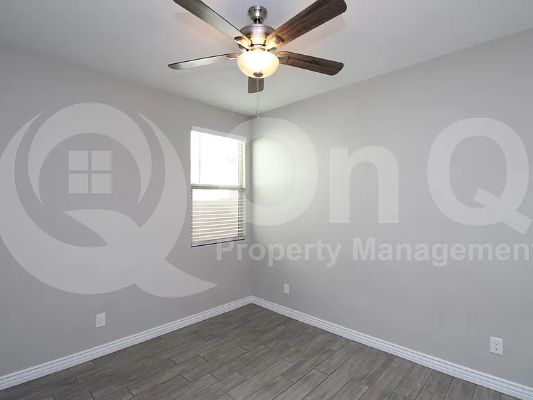 9507 E Saturn Ave — Photo 13