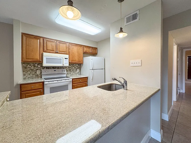 3843 Barrington St #160P — Photo 12