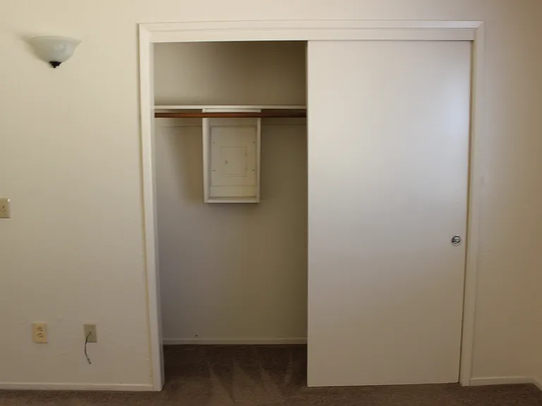 715 Creston Rd #D — Photo 16
