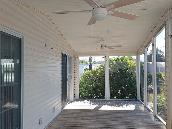 3rd image of 1760 Dorothy Blvd