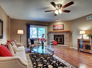 3944 Abbey Ridge Ct, Quincy, IL 62305