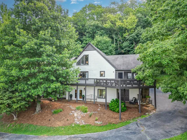 1696 Theta Pike, Columbia, TN 38401