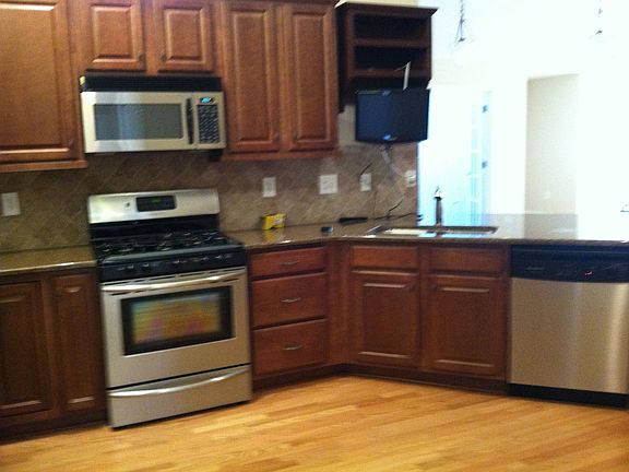 4th image of 99 Kendrick Farm Ln