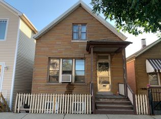3076 S Lock St, Chicago, IL 60608