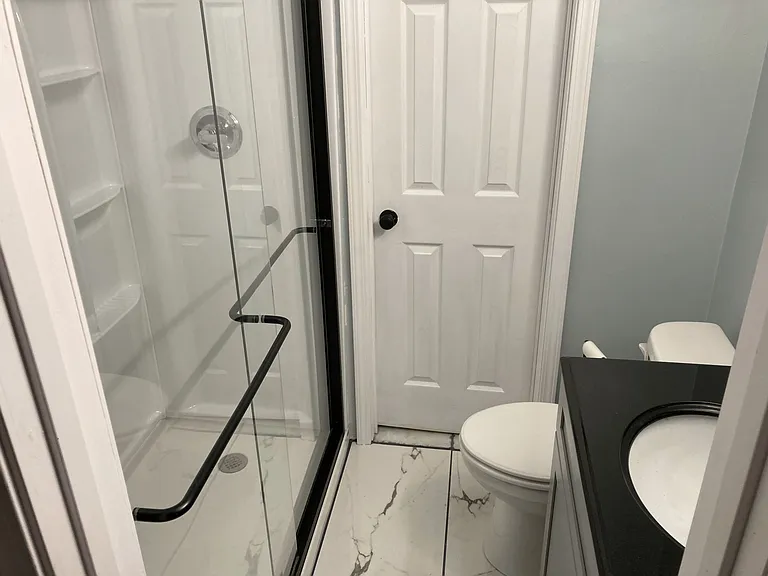8 Christopher St #8B — Photo 3