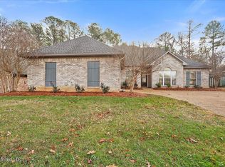 216 Lighthouse Ln, Brandon, MS 39047