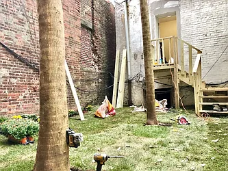 Rented by Empire Deeds LLC 