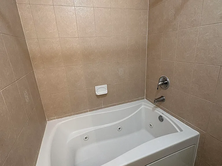 37 Reservoir Ave — Photo 26