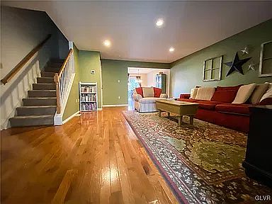 5th image of 1696 Brookstone Dr