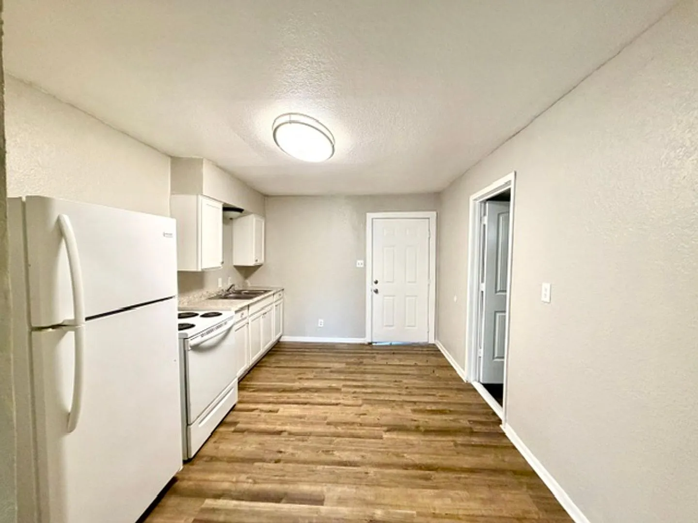 Rent To Own - 76711 — Photo 3