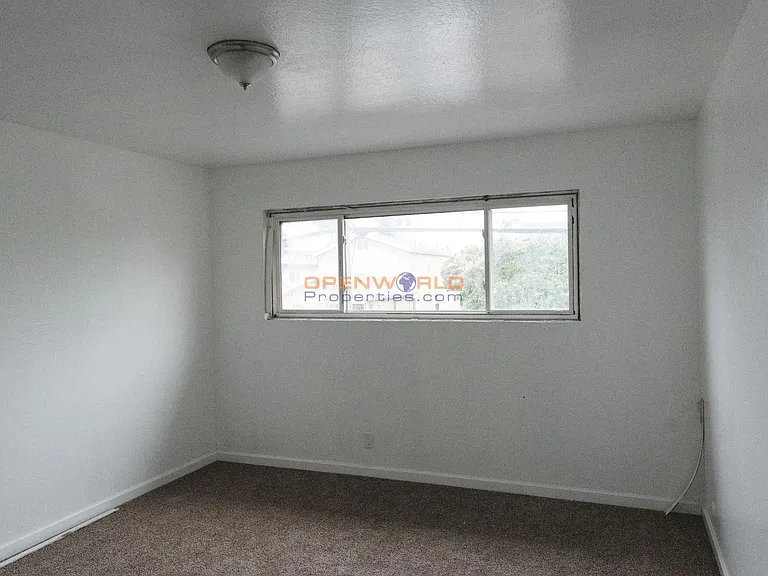 2678 79th Ave — Photo 8