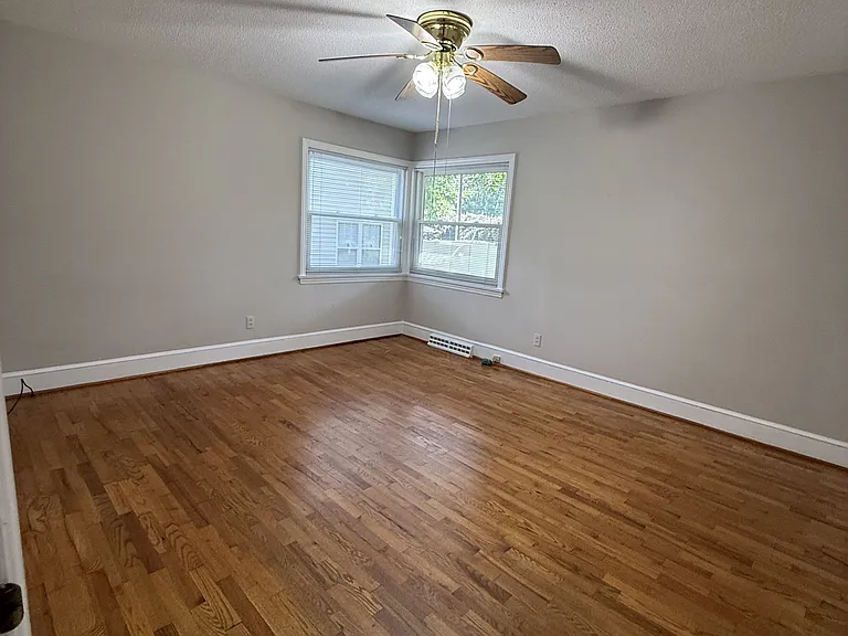 88 Hartwell Cir — Photo 6