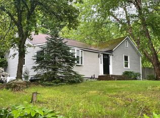 218 Fan Hill Rd, Monroe, CT 06468