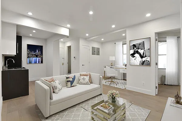 Rented by Vertical Real Estate LLC | media 2