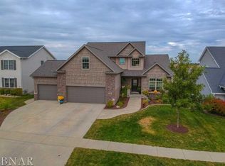 5014 Londonderry Rd, Bloomington, IL 61705