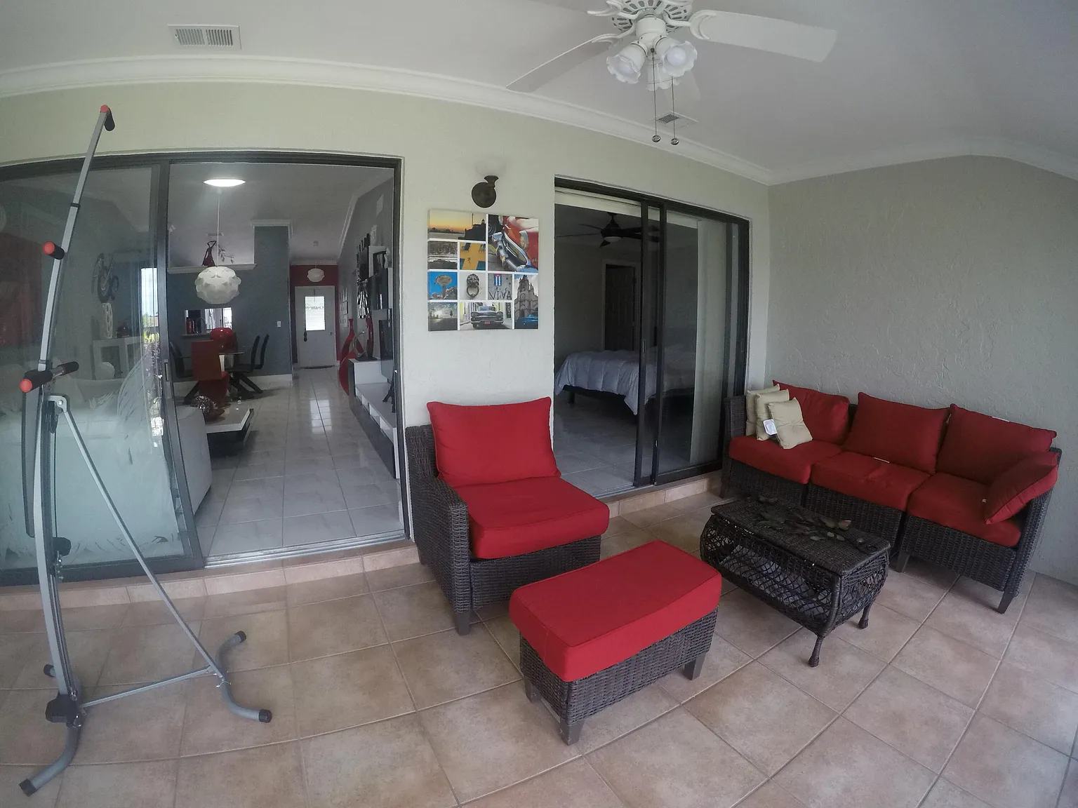 2 bed, 2.0 bath, 1370 sqft, $2,300 — Photo 4