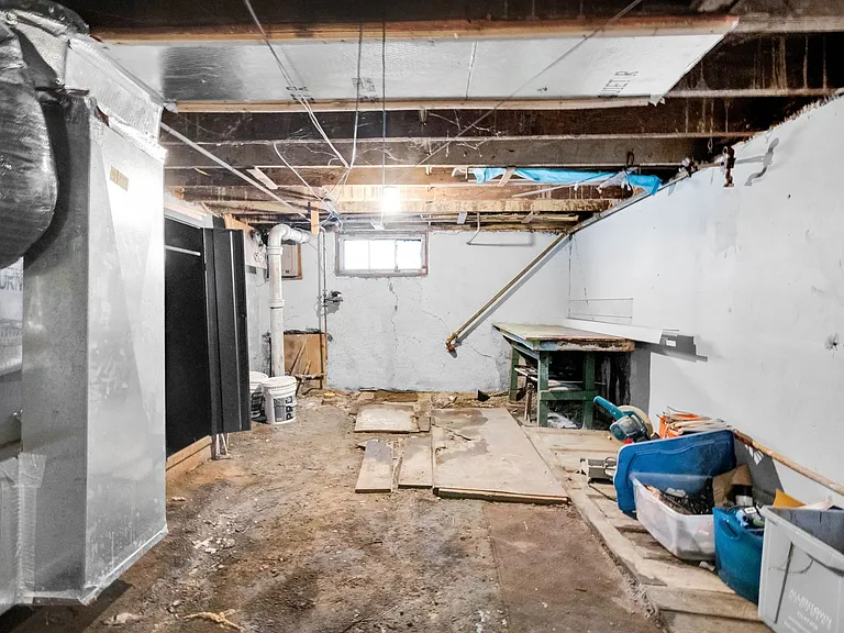 622.5 N Silk St — Photo 17