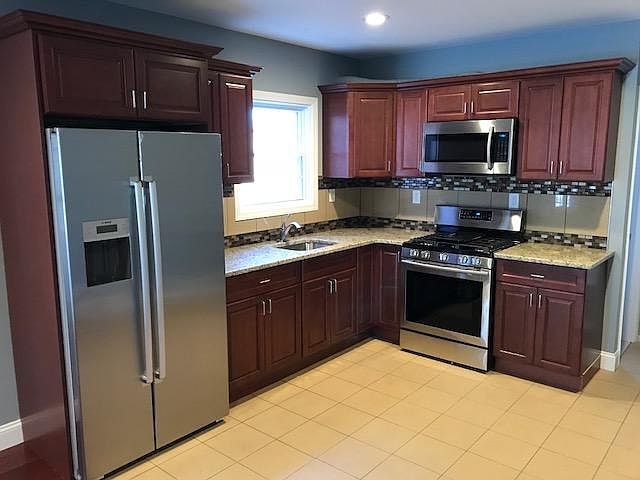 1st image of 37 Sunnyside Ter APT 1