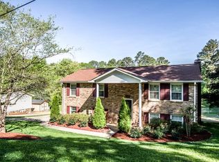 37 Rainwood Cir SE, Silver Creek, GA 30173