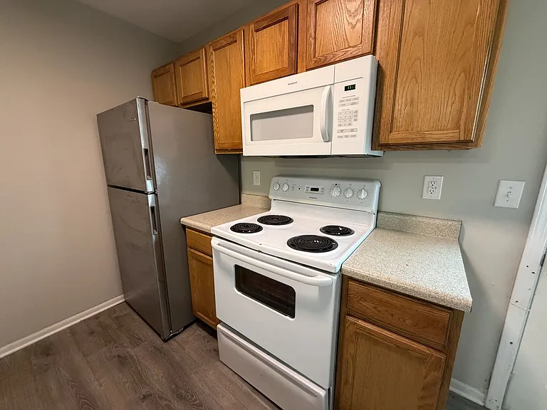 5305-5307 Currituck Ln — Photo 6