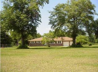 218 Lucas St, Pinopolis, SC 29469