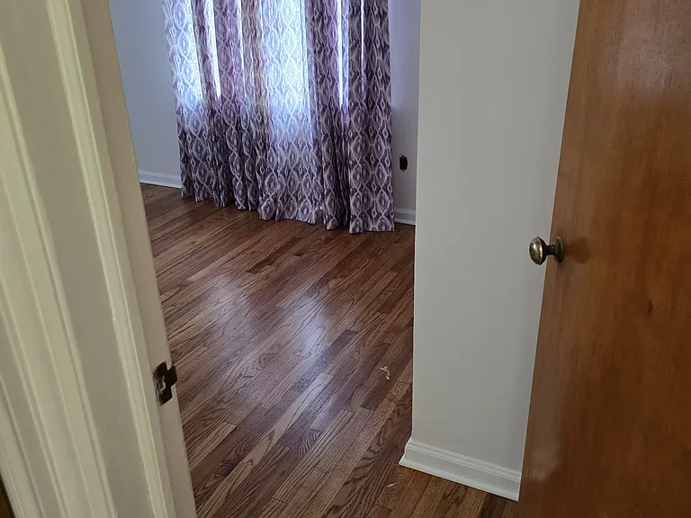25298 Colgate St — Photo 11
