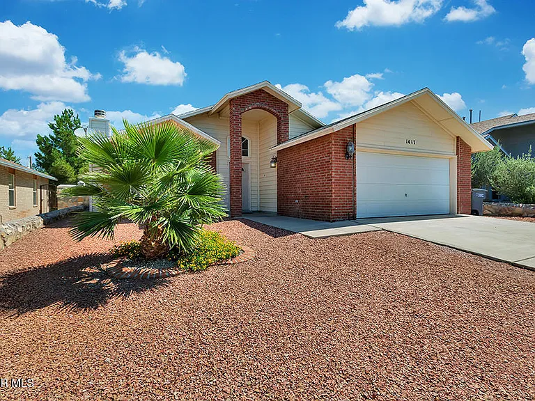1417 Plaza Verde Dr — Photo 32