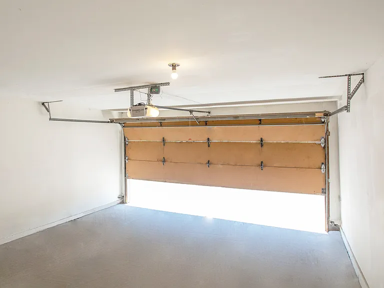 River Oaks West Apartments — Photo 11