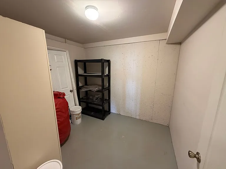 1835 N Beechwood Dr — Photo 41