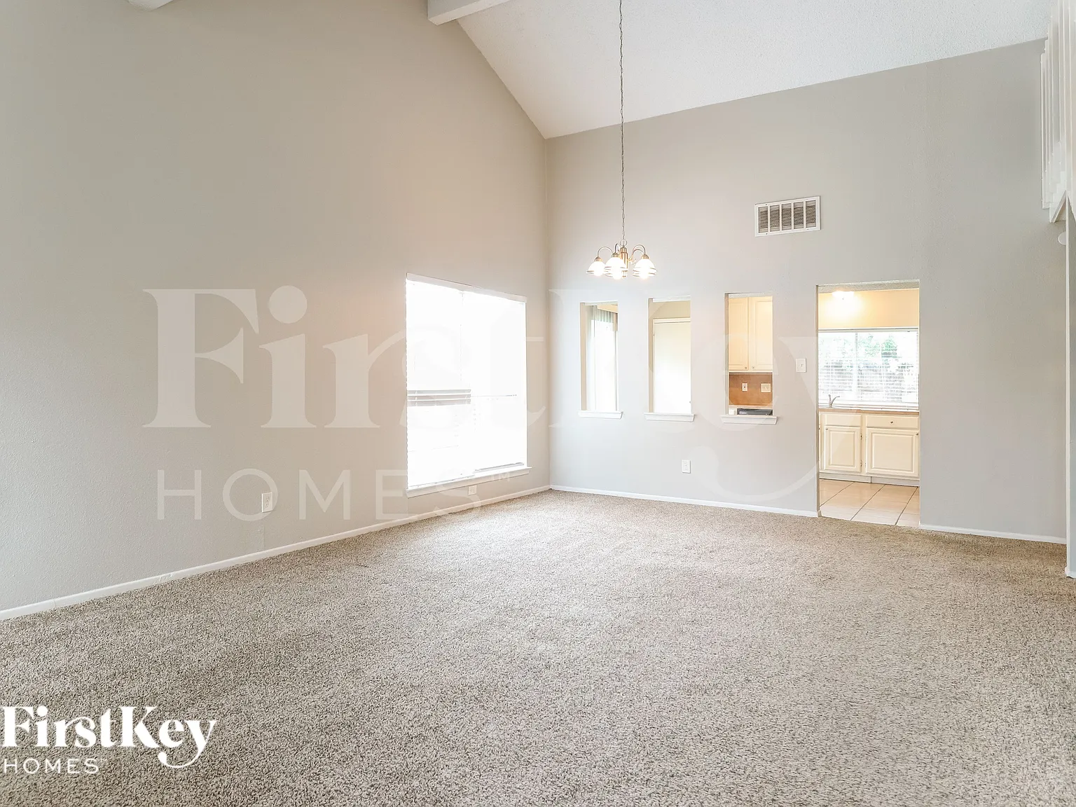 4 bed, 2.5 bath, 1777 sqft, $2,110 — Photo 3
