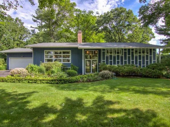 715 River Heights Rd, Menomonie, WI 54751
