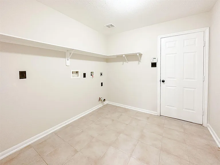11922 Hueco Tanks Dr — Photo 33
