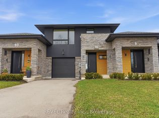 95 Port Robinson Rd, Fonthill, ON L3B5N5