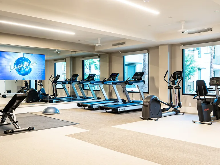 Everleigh Palm Desert 55+ Active Adult Apartment Homes — Photo 10