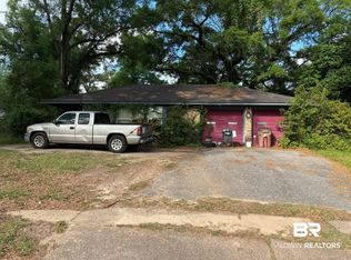 514 Nantucket Cir, Mobile, AL 36609