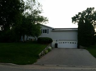 700 Karamol Ct, Petoskey, MI 49770