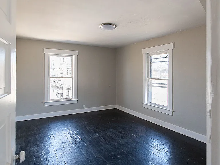 2141 Philadelphia Dr — Photo 43