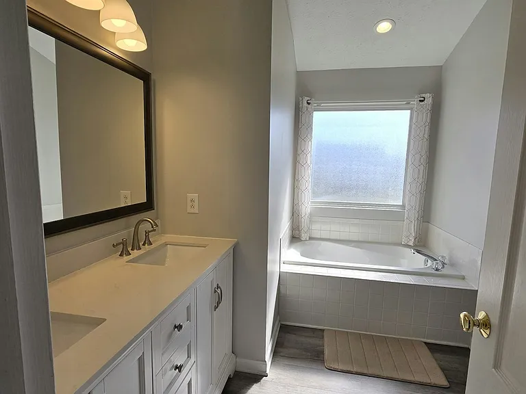1146 Deercreek Dr — Photo 23