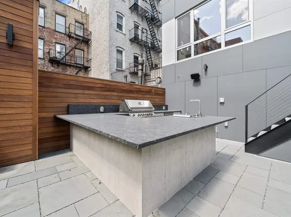 209 6th Street image 45 of 50