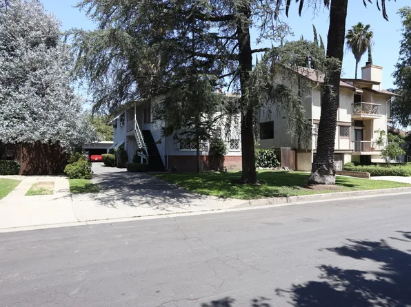 14535 Weddington St, Van Nuys, CA 91411