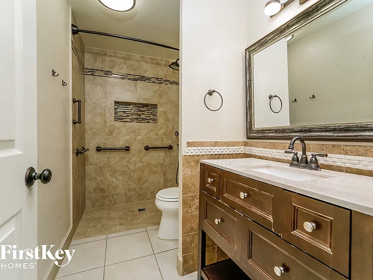 6718 N Positano Way — Photo 9