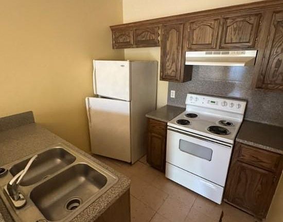 3rd image of 609 Buena Vista Dr APT 5