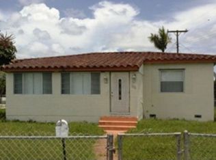 6495 W Palm Ct, Hialeah, FL 33012