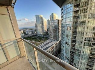 15 Iceboat Ter #2610, Toronto, ON M5V 4A5