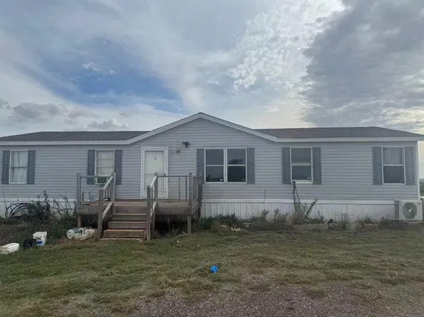 22456 E 990th Rd, Arapaho, OK 73620