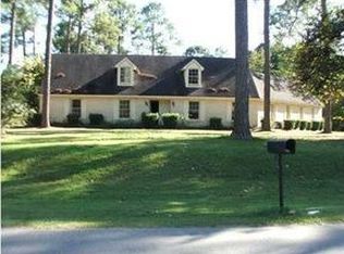 535 Iveys Scenic Dr, Albany, GA 31721